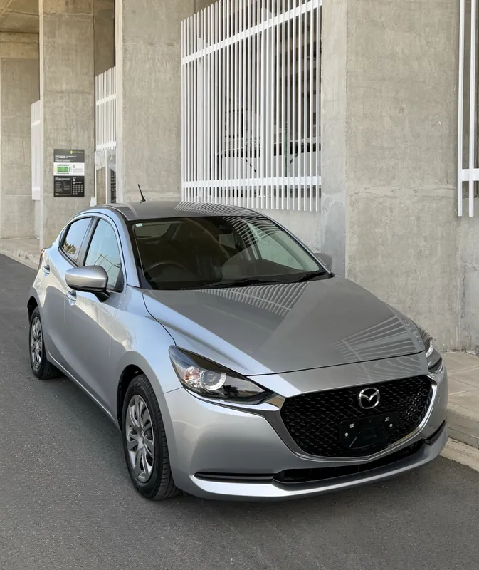 Mazda Mazda2 2021