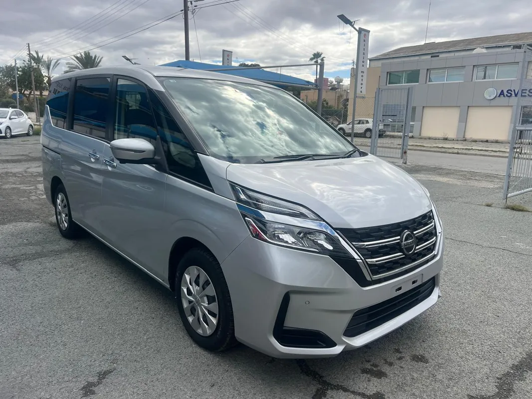Nissan Serena 2021