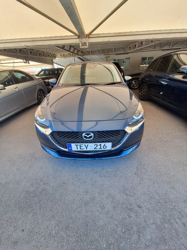 Mazda Mazda2 2021