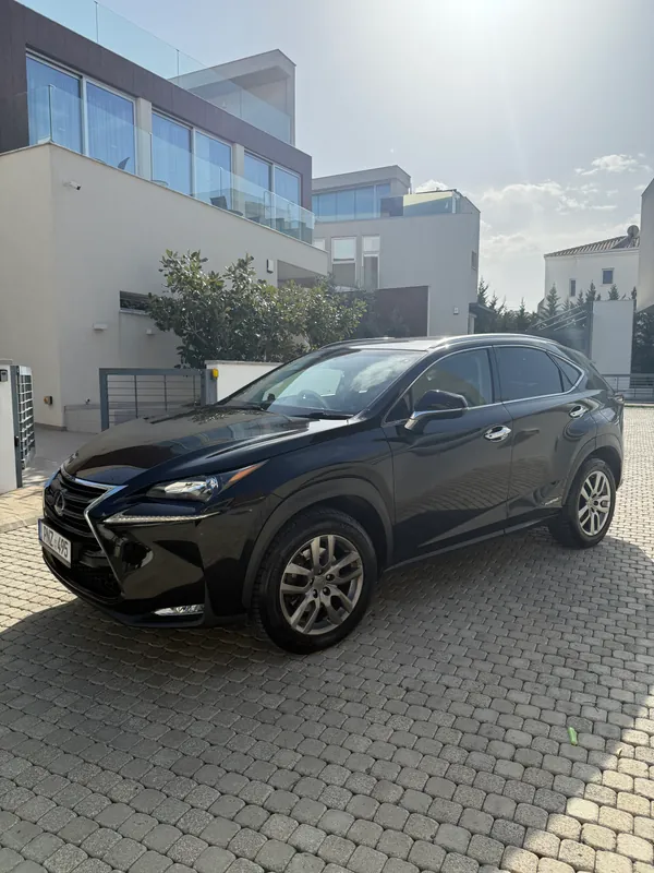 Lexus NX 2017