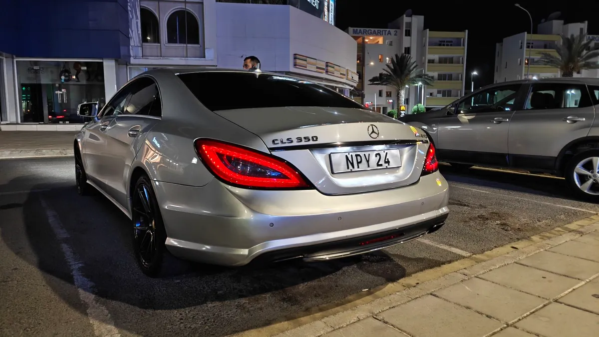 Mercedes-Benz CLS 2011