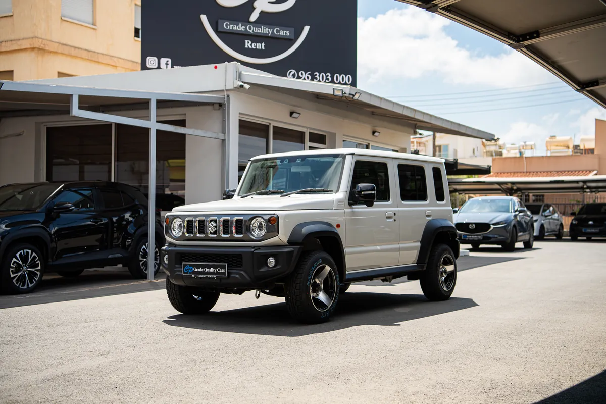 Suzuki Jimny 2025
