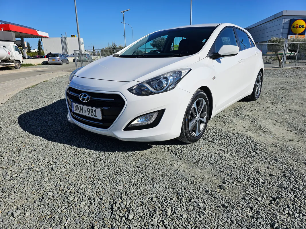 Hyundai i30 2015