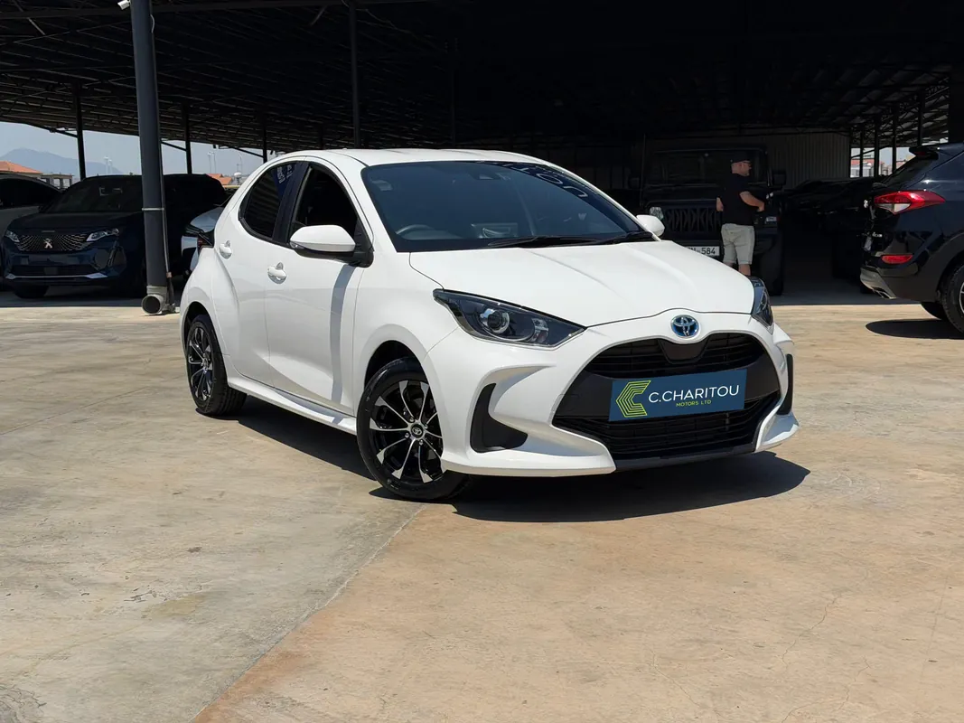 Toyota Yaris 2023