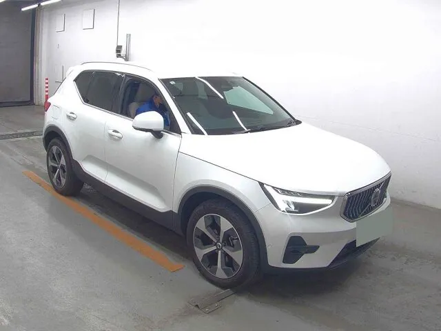 Volvo XC40 2023