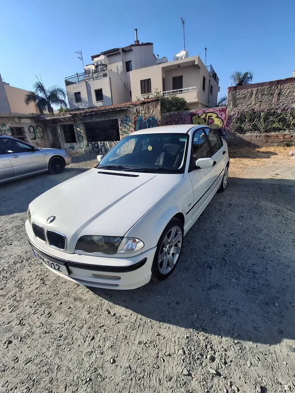 BMW 3 Series 2001