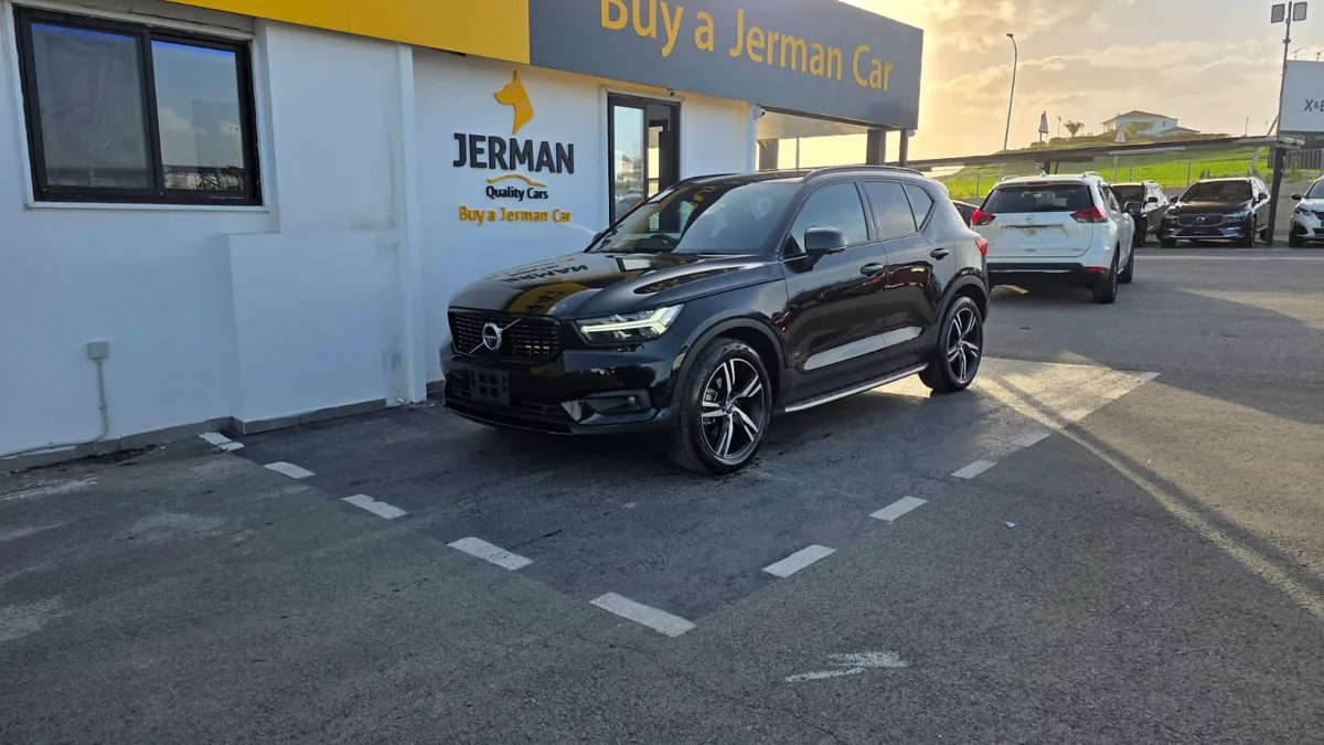 Volvo XC40 2021