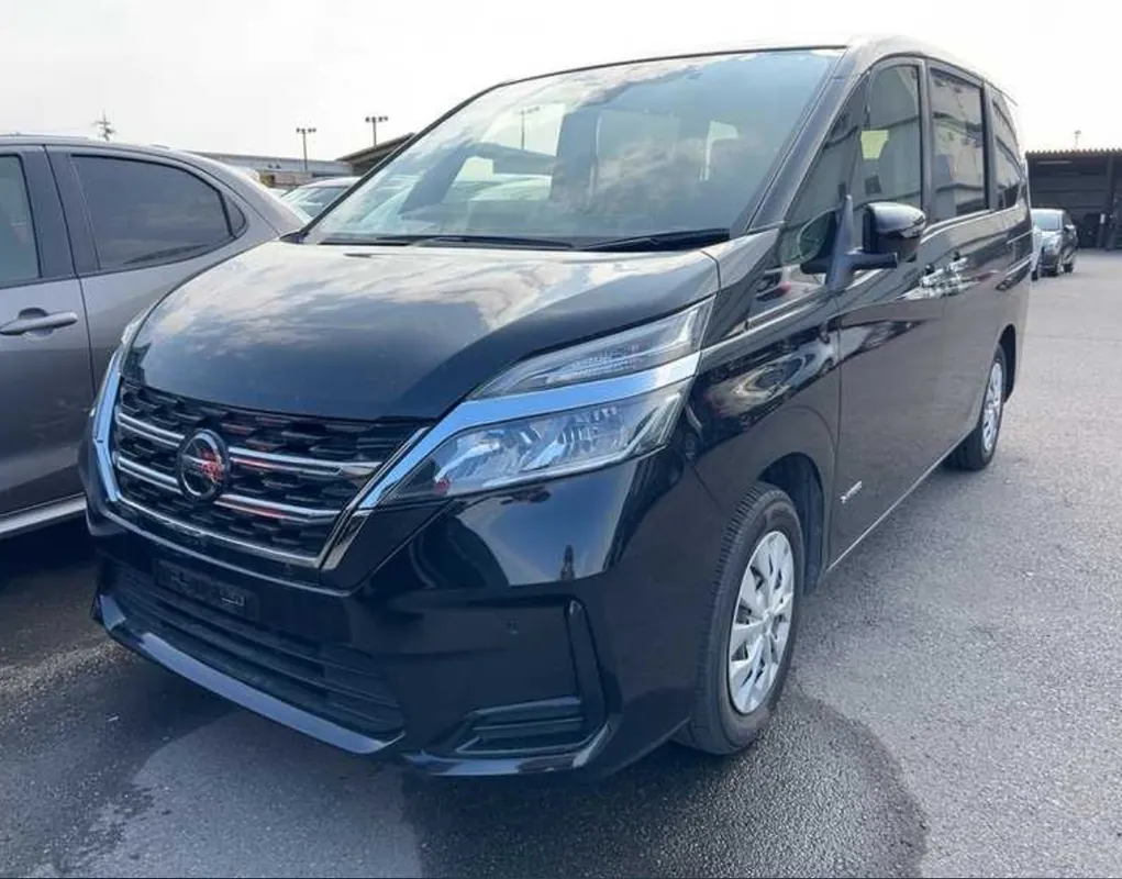 Nissan Serena 2022