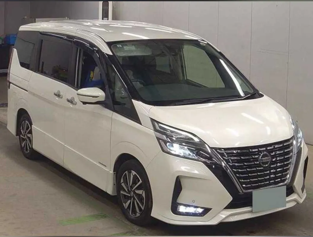 Nissan Serena 2021